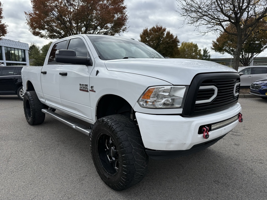 2017 Ram 2500 SLT photo 4