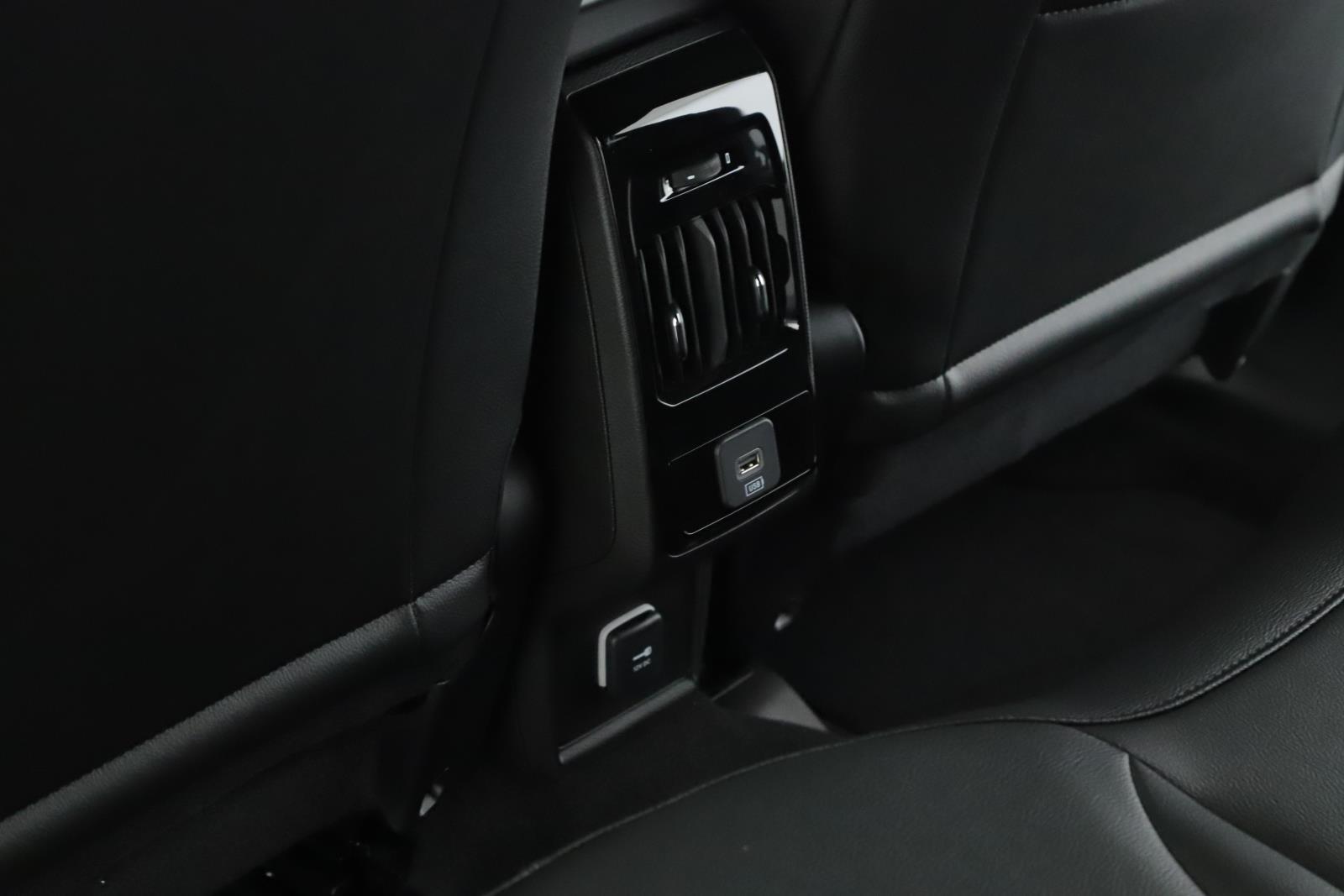 2025 Jeep Compass Limited photo 5