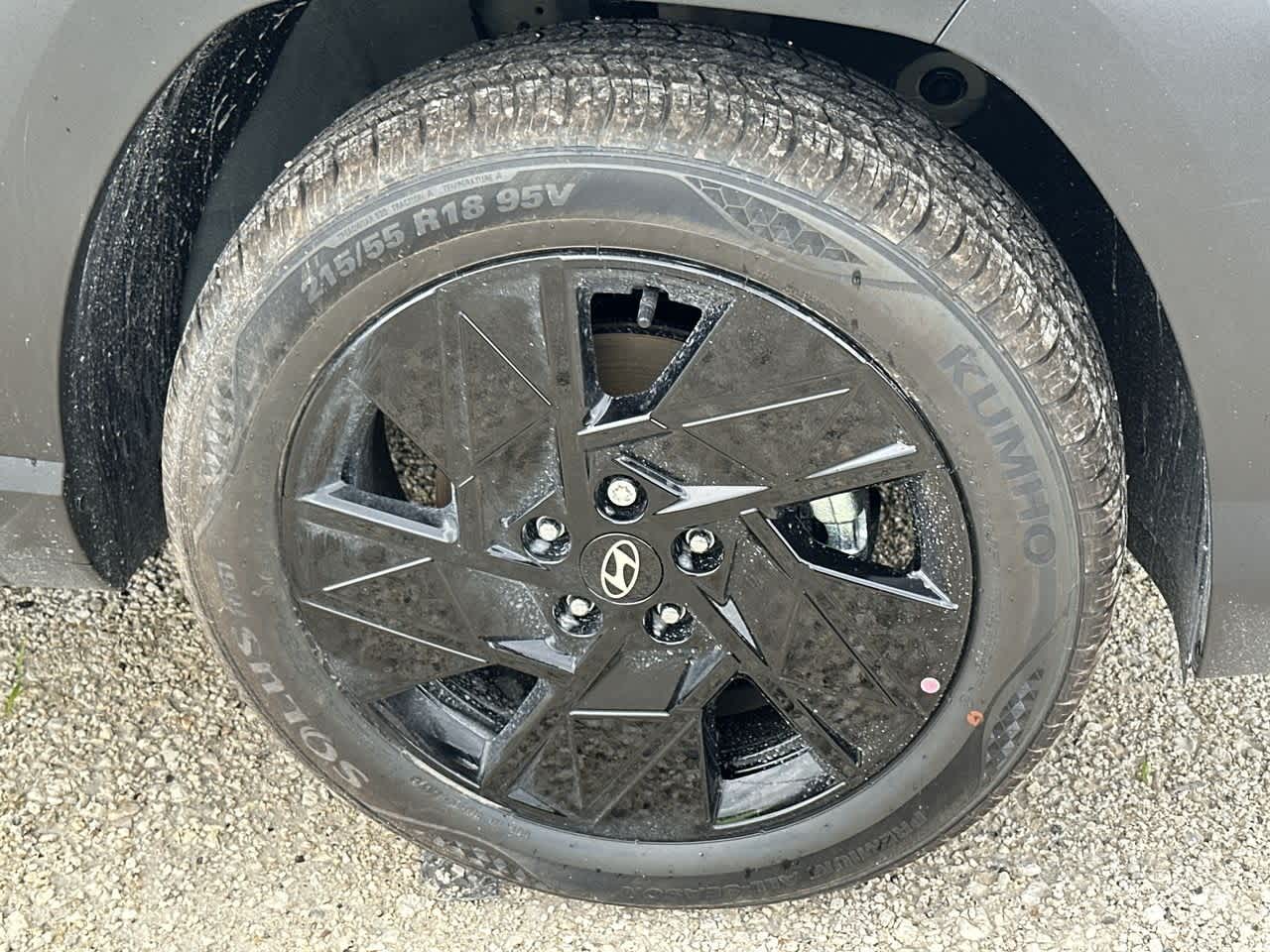 2026 Hyundai Kona SEL photo 10