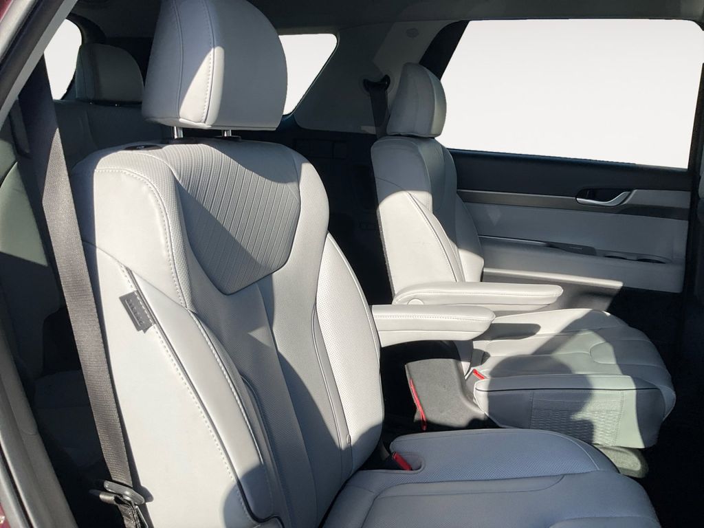 2024 Hyundai Palisade SEL photo 26