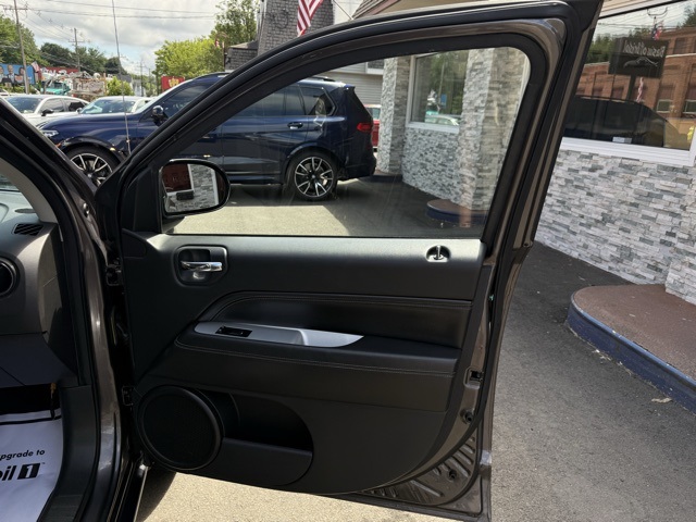 2016 Jeep Compass High Altitude photo 10