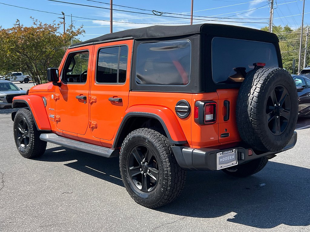 2018 Jeep Wrangler Unlimited Sahara photo 3