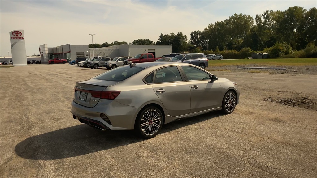 2022 Kia Forte GT photo 8