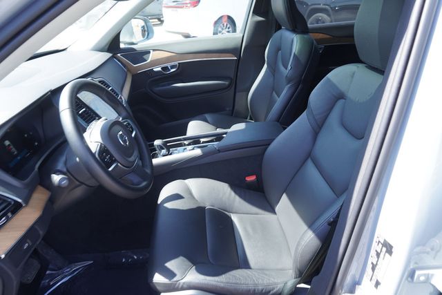 2024 Volvo XC90 Plus photo 15