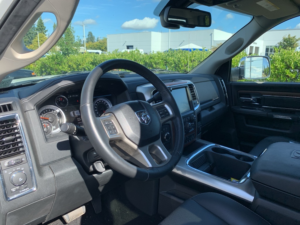 2016 Ram 2500 Laramie photo 7