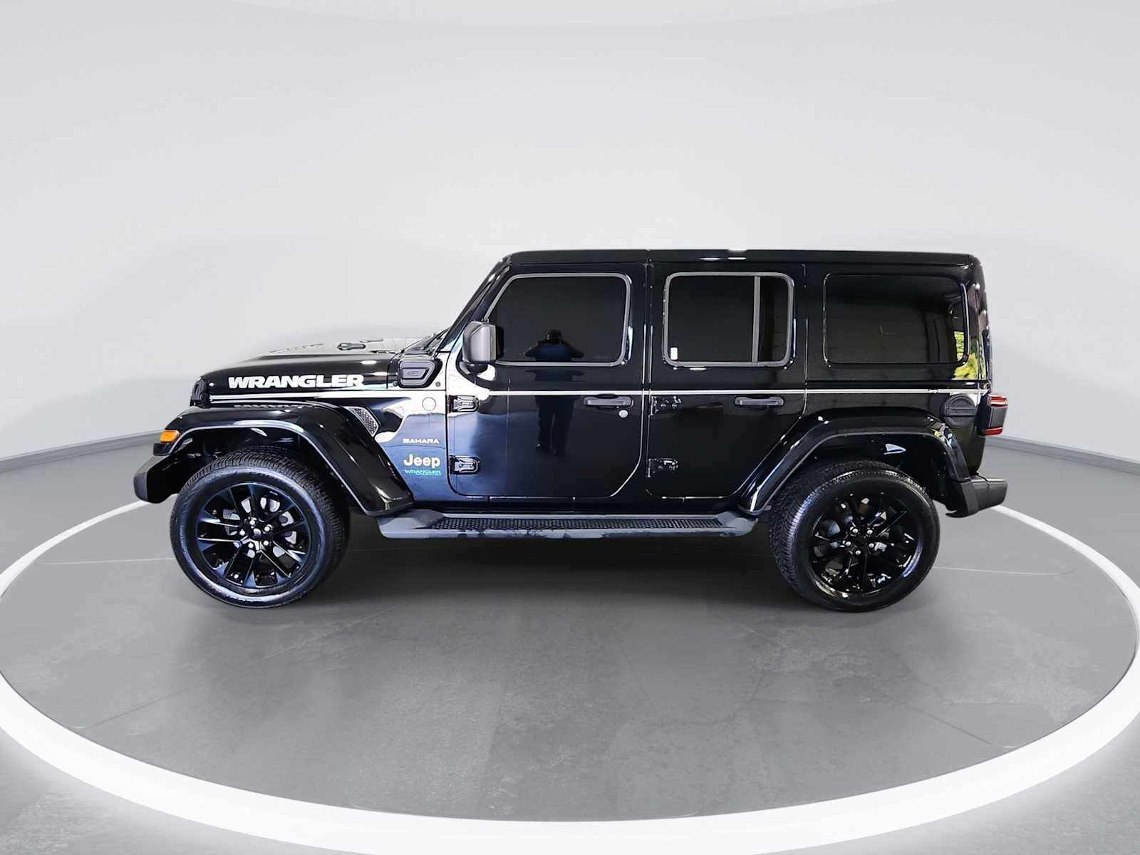 2021 Jeep Wrangler 4xe Unlimited Sahara photo 5