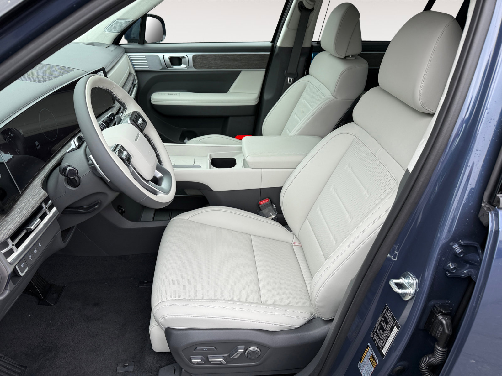 2026 Hyundai Santa Fe Calligraphy photo 10