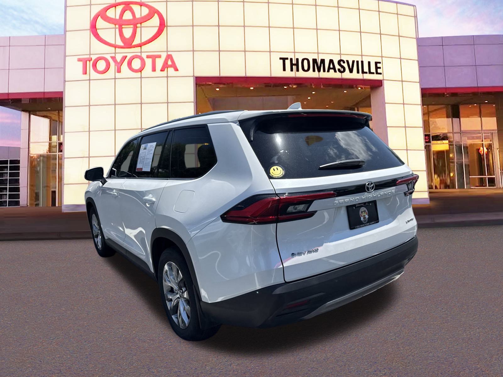 2024 Toyota Grand Highlander Limited photo 7