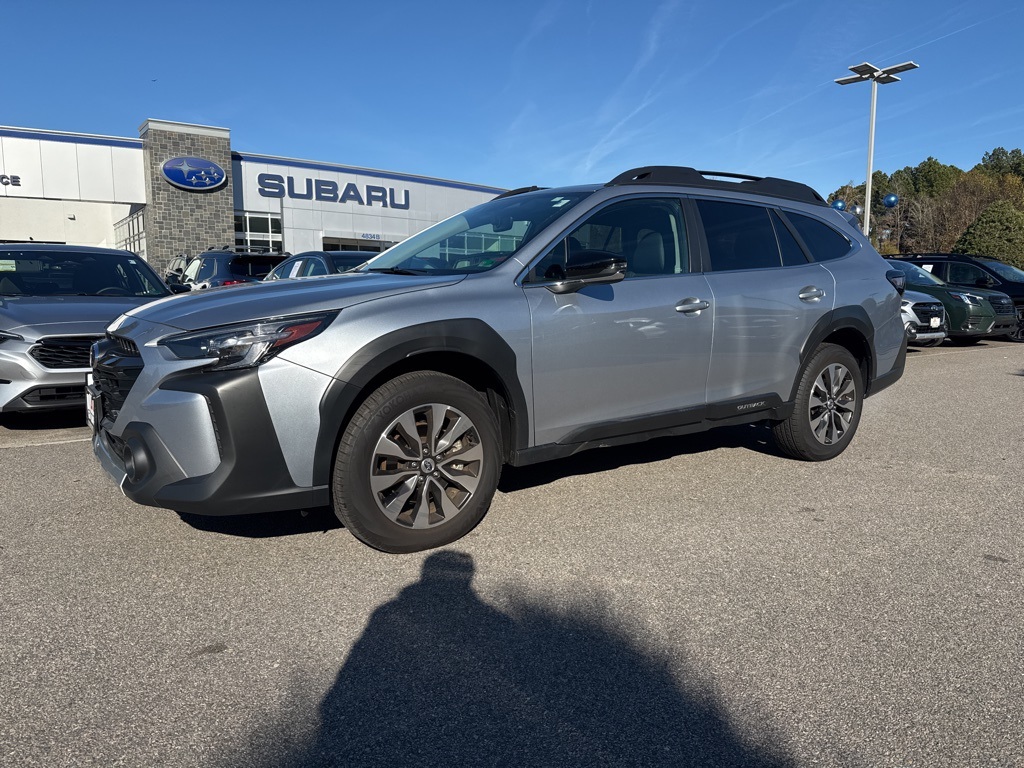 2025 Subaru Outback Limited XT photo 2