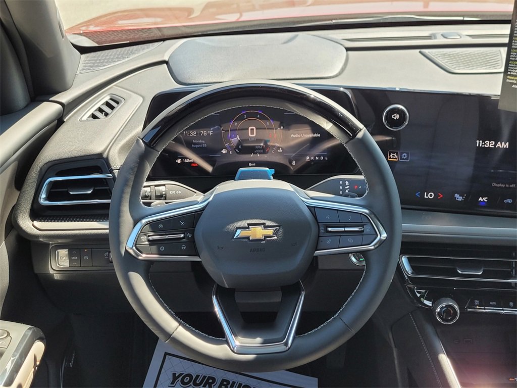 2026 Chevrolet Traverse photo 8