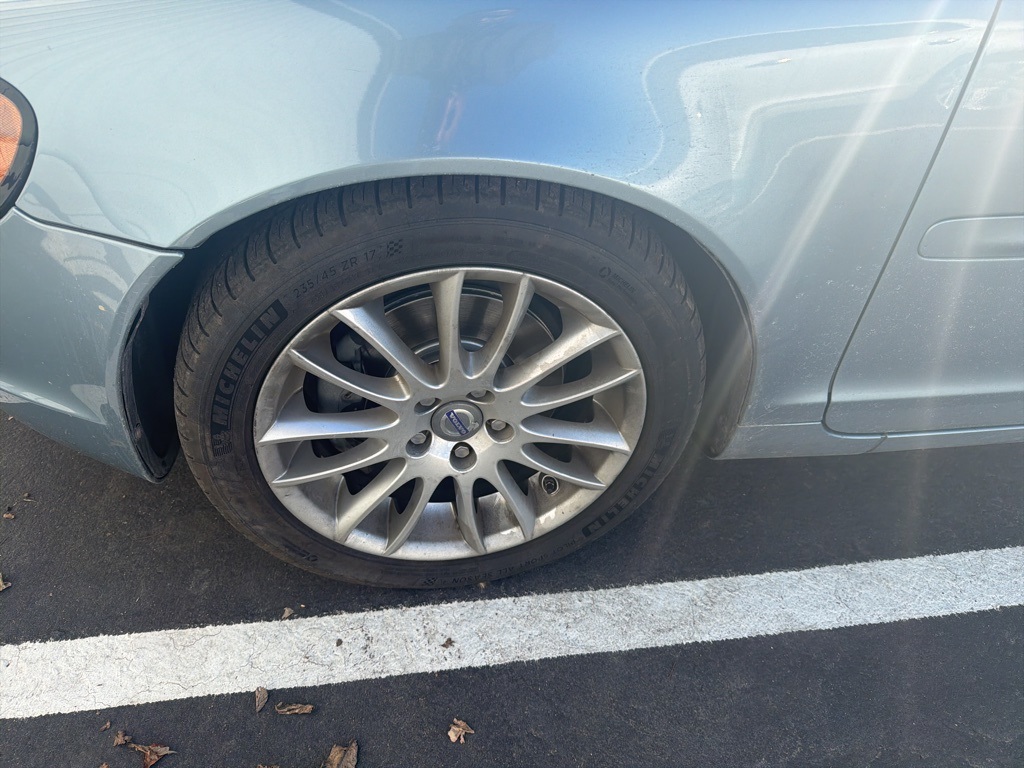 Used 2008 Volvo C70 T5 with VIN YV1MC67298J048955 for sale in Kansas City