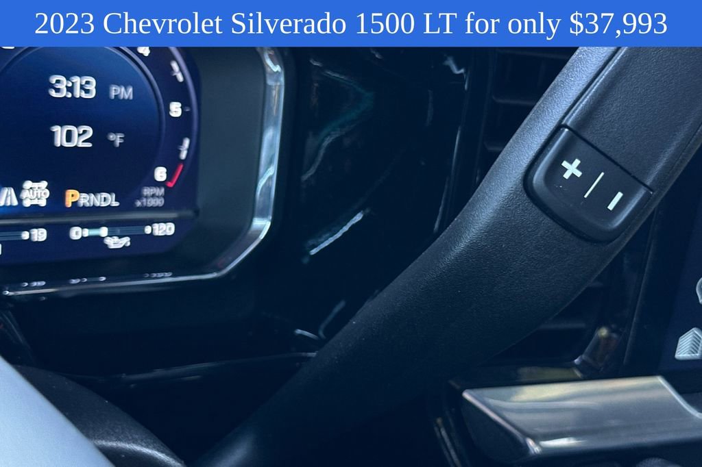 2023 Chevrolet Silverado 1500 LT photo 18