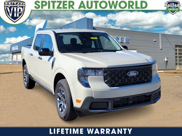 2025 Ford Maverick XLT's photo