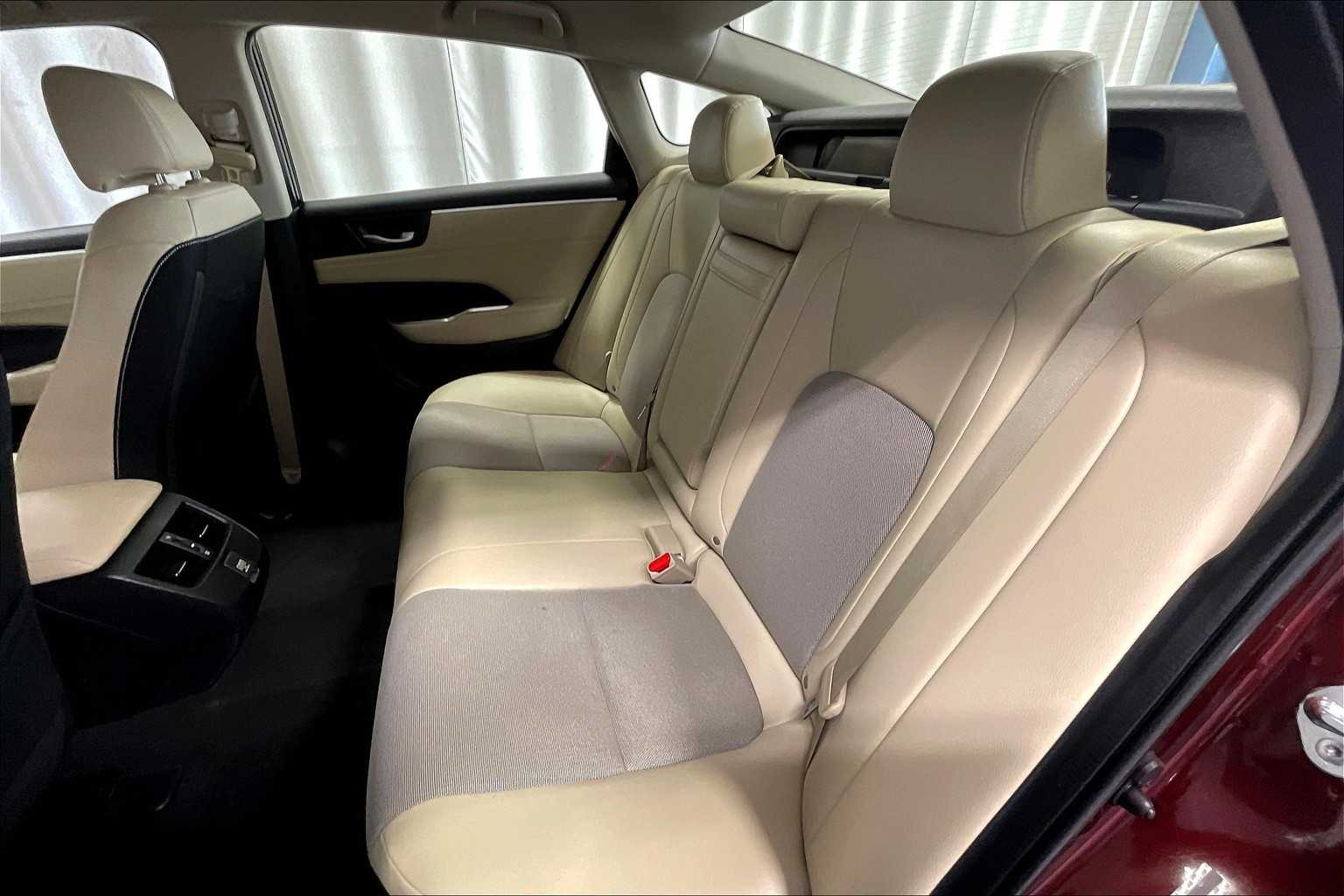 2018 Honda Clarity Plug-In Hybrid photo 13