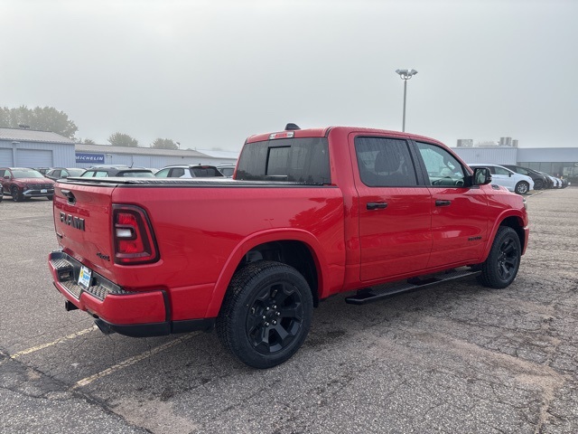 2025 Ram 1500 Big Horn Lone Star photo 3