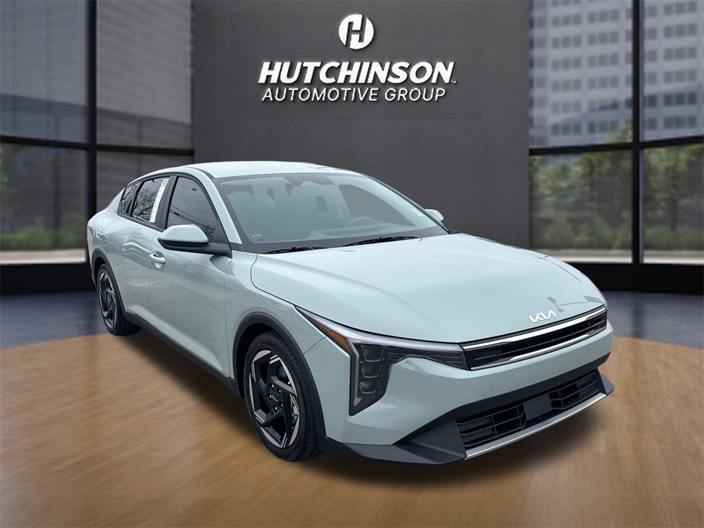 2025 Kia K4 EX's photo