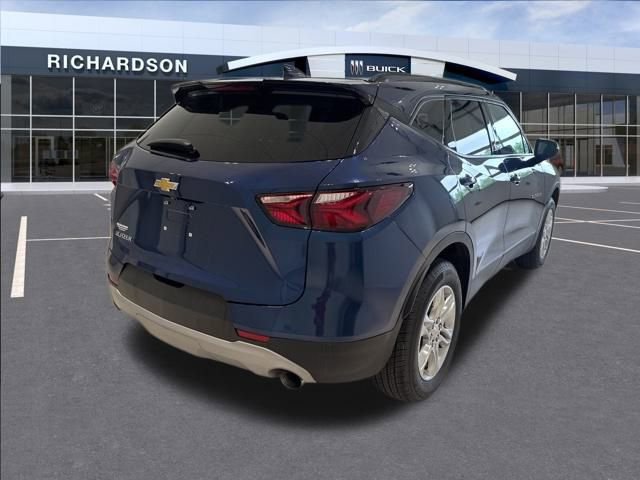 2022 Chevrolet Blazer 2LT photo 5