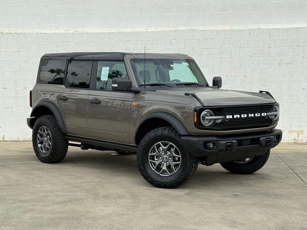 2025 Ford Bronco 4-Door Badlands's photo