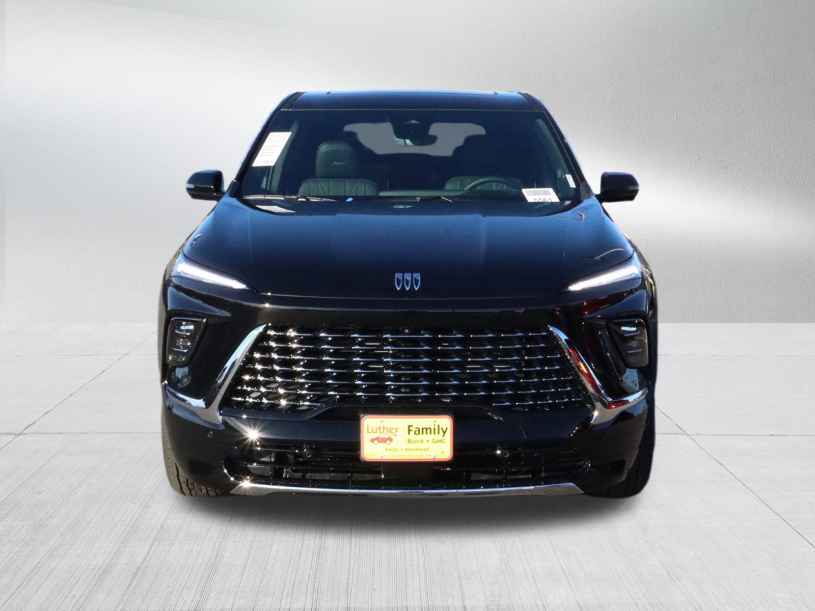 2026 Buick Enclave Avenir photo 2