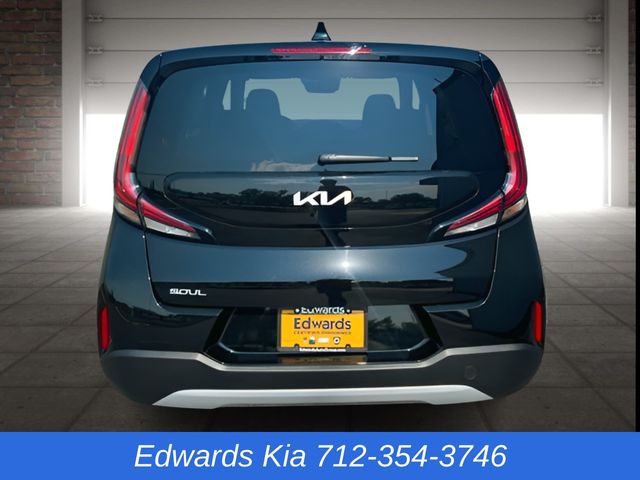 2024 Kia Soul LX photo 4