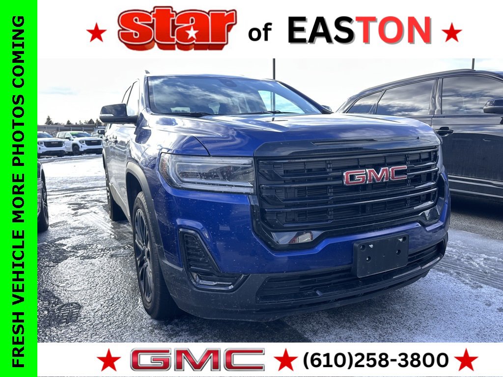 2023 GMC Acadia SLE's photo