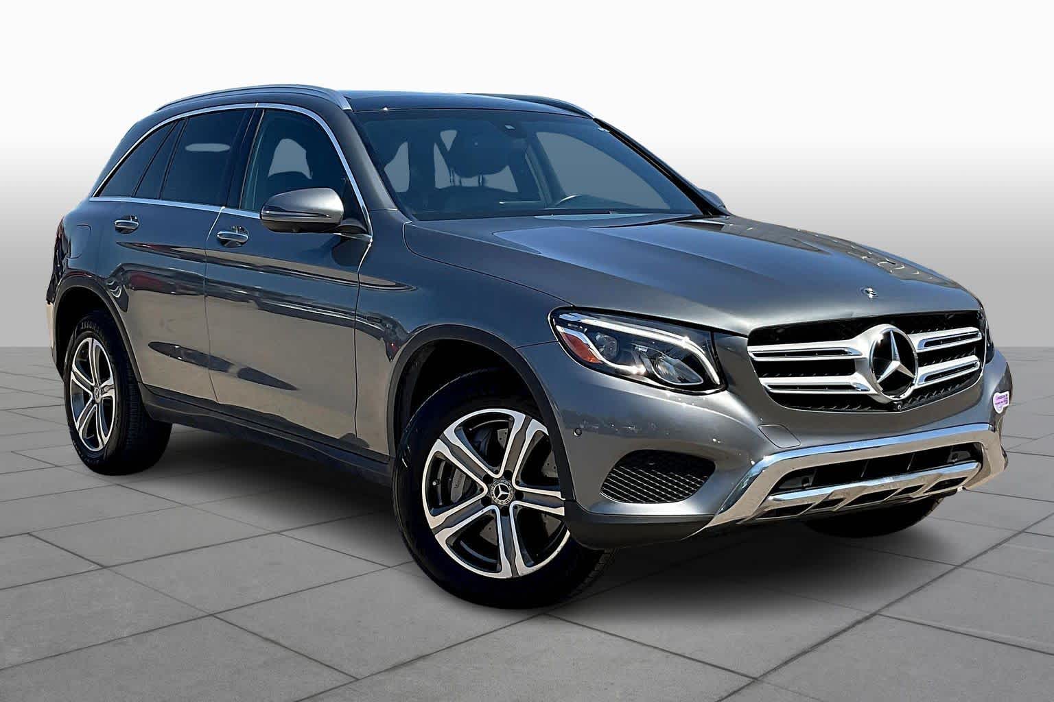 2019 Mercedes Benz GLC 350e photo 2