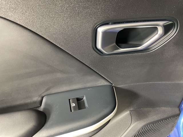 2025 Kia K4 GT-Line photo 32