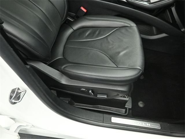 2023 LINCOLN NAUTILUS - Image 32