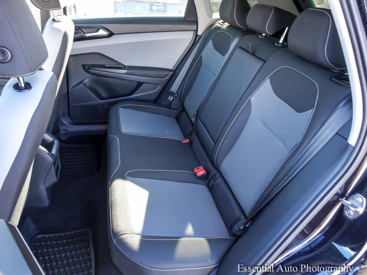 2024 VOLKSWAGEN TAOS - Image 9