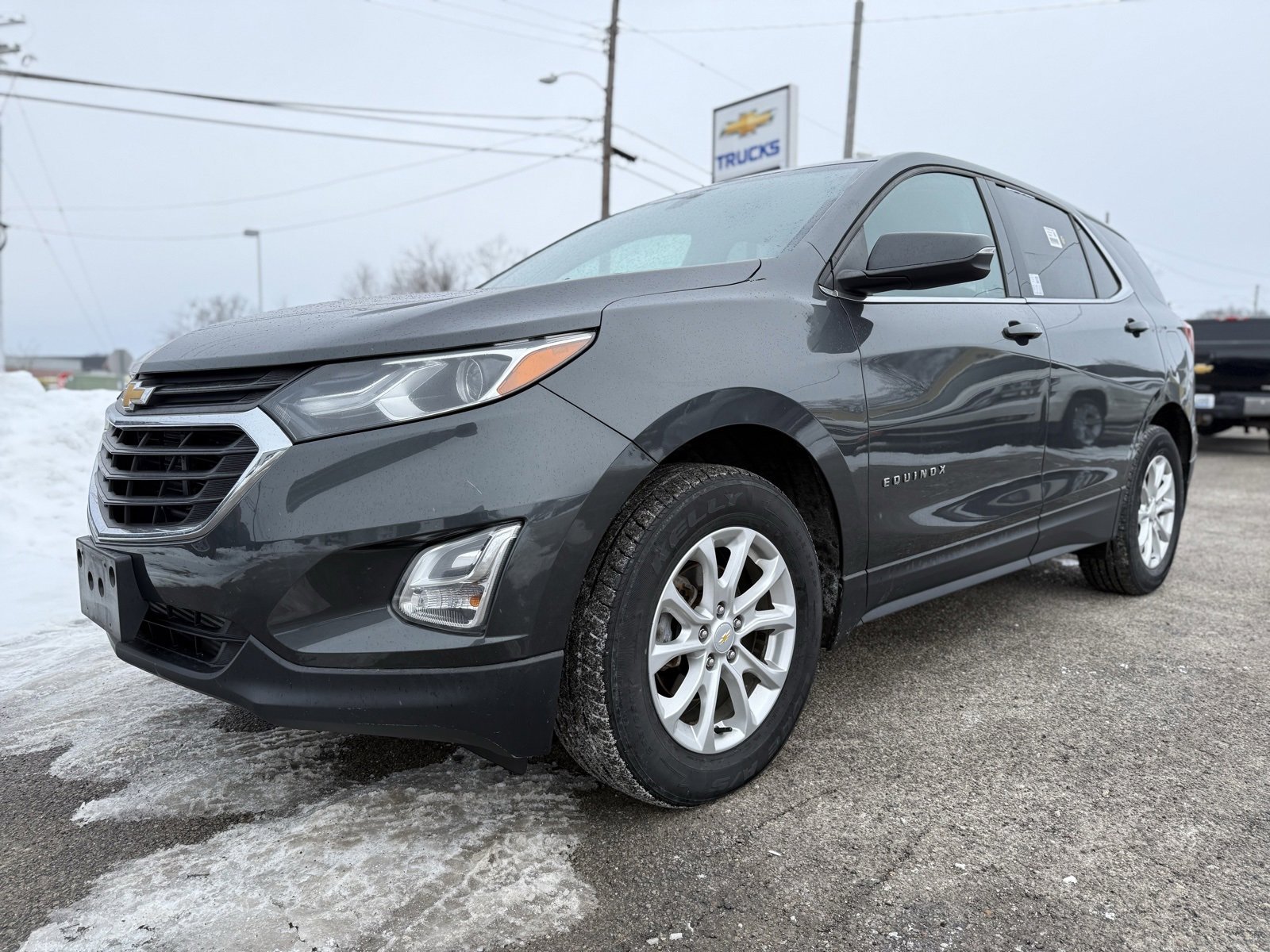 Used 2018 Chevrolet Equinox LT with VIN 2GNAXSEV2J6192845 for sale in Eminence, KY