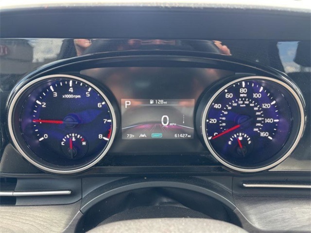 2023 Kia Carnival EX photo 11