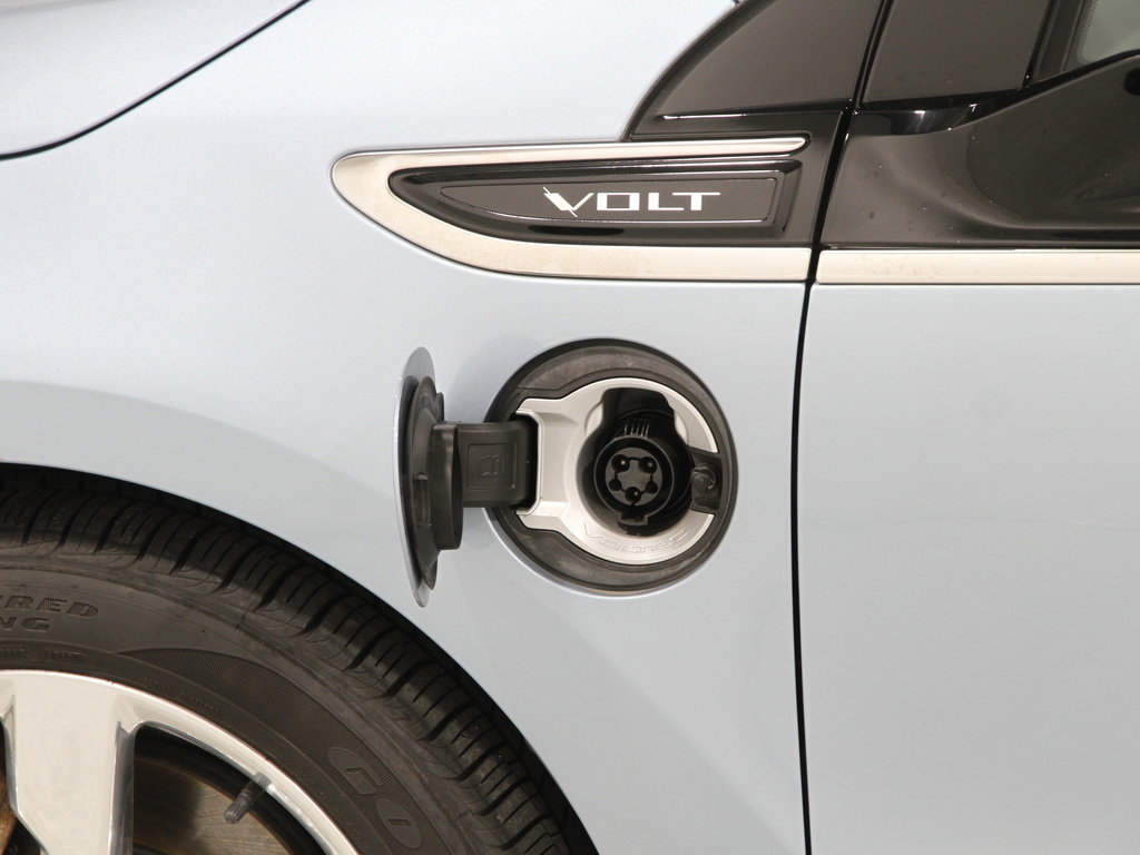 2015 Chevrolet Volt Premium photo 4