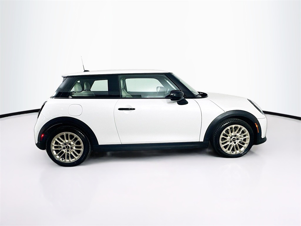 2025 Mini Cooper S Hardtop 2 Door photo 8