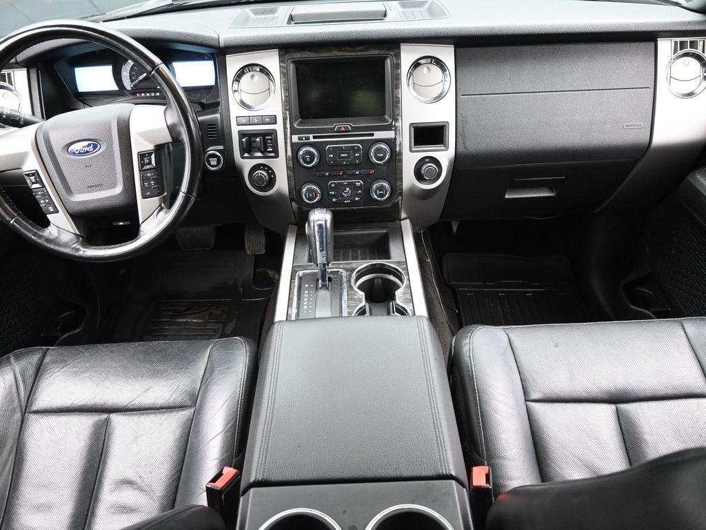 2015 Ford Expedition EL Limited photo 11