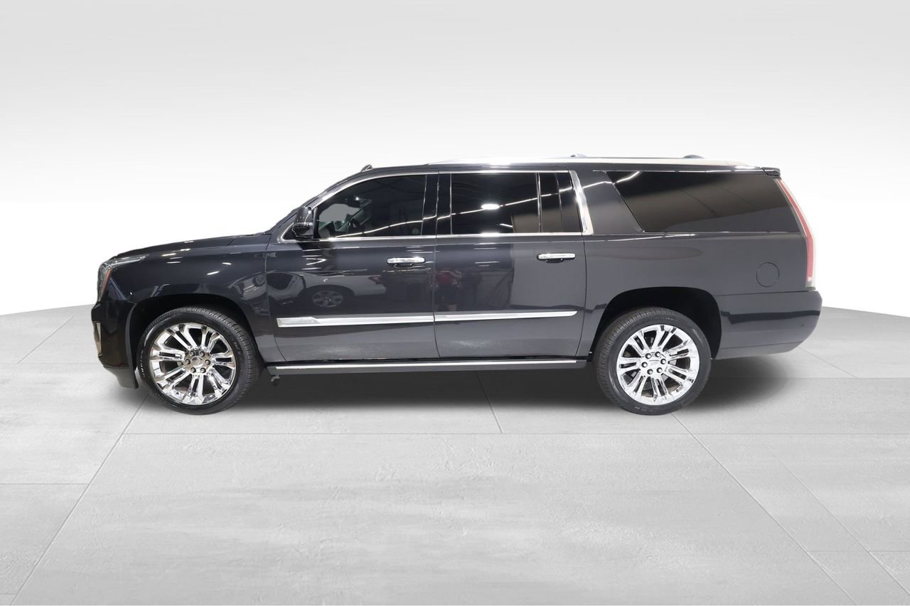 2019 Cadillac Escalade ESV Premium Luxury's photo