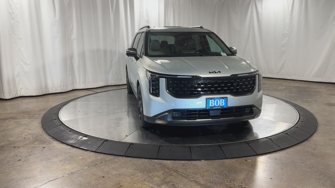 2026 Kia Carnival SX Prestige photo 3