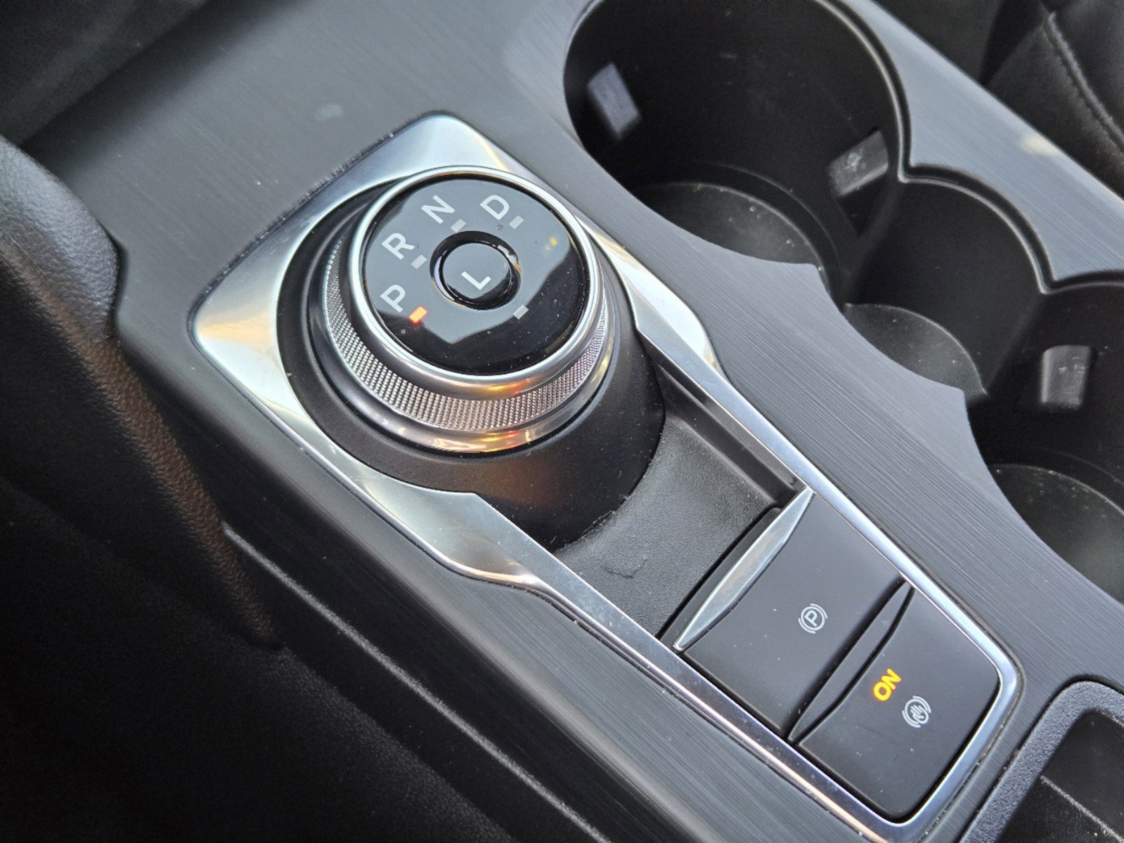 New 2024 Carbonized Gray Metallic Ford ST-Line Select image 14