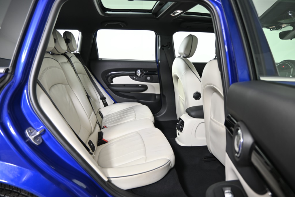 2019 Mini Cooper Base S ALL4 photo 15