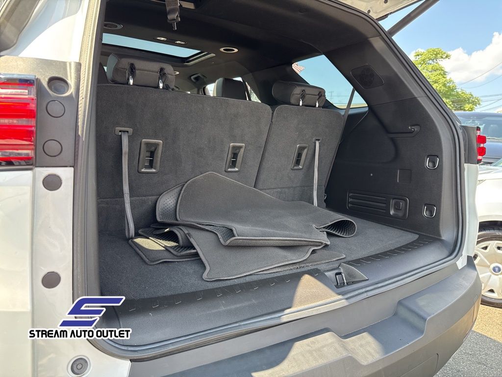 2023 Chevrolet Traverse RS photo 7