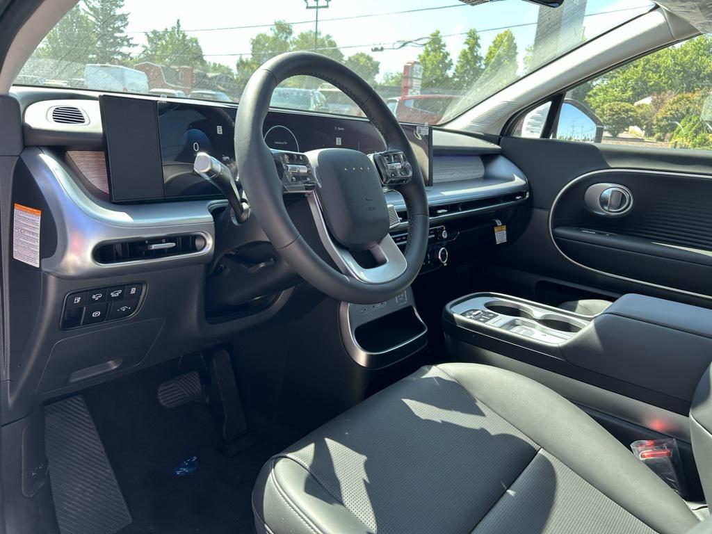 2026 Hyundai Ioniq SEL photo 12