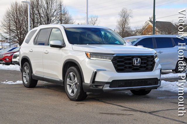 2025 Honda Pilot EX-L's photo