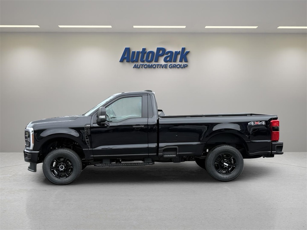 2025 Ford F-250 XL photo 4