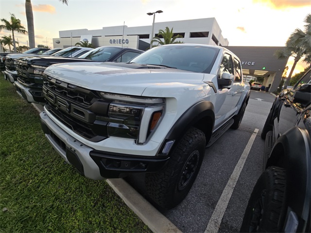 2024 Ford F-150 Raptor photo 4