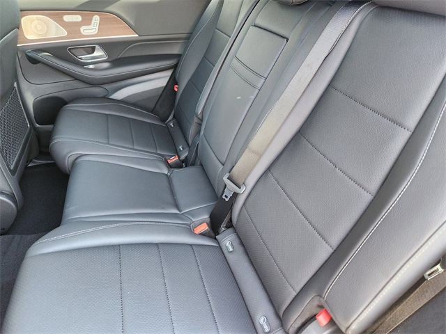 2026 Mercedes Benz GLE 450 4MATIC photo 12