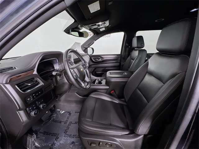 2023 Chevrolet Tahoe LT photo 3
