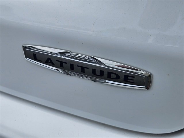 2022 Jeep Compass Latitude photo 14