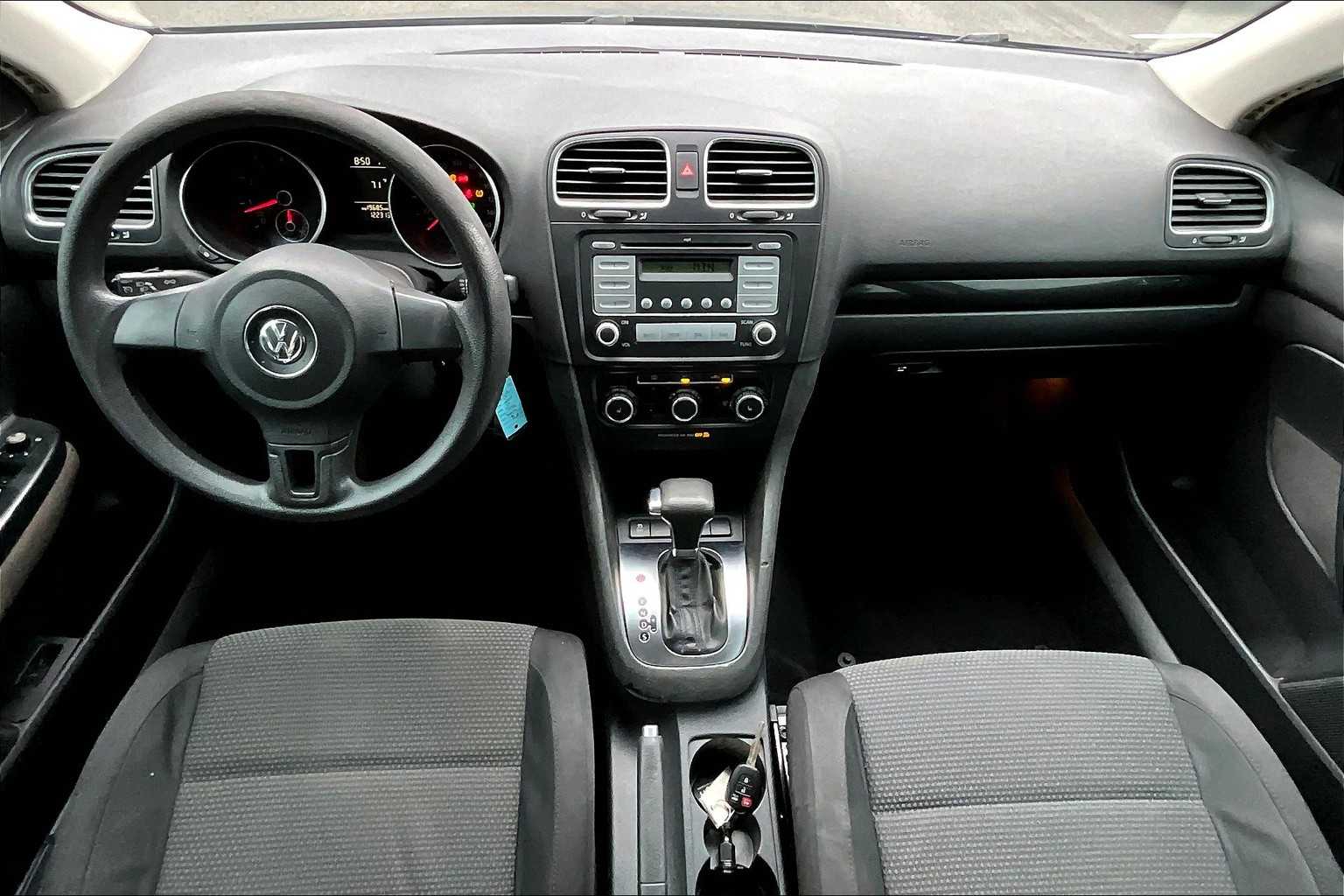 2010 Volkswagen Jetta SportWagen 2.5 S photo 13