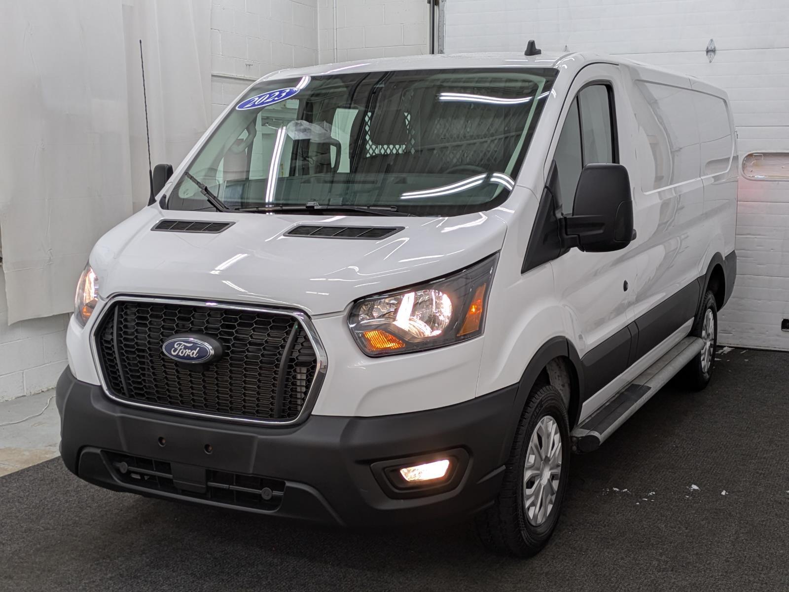 2023 Ford Transit Van Base's photo