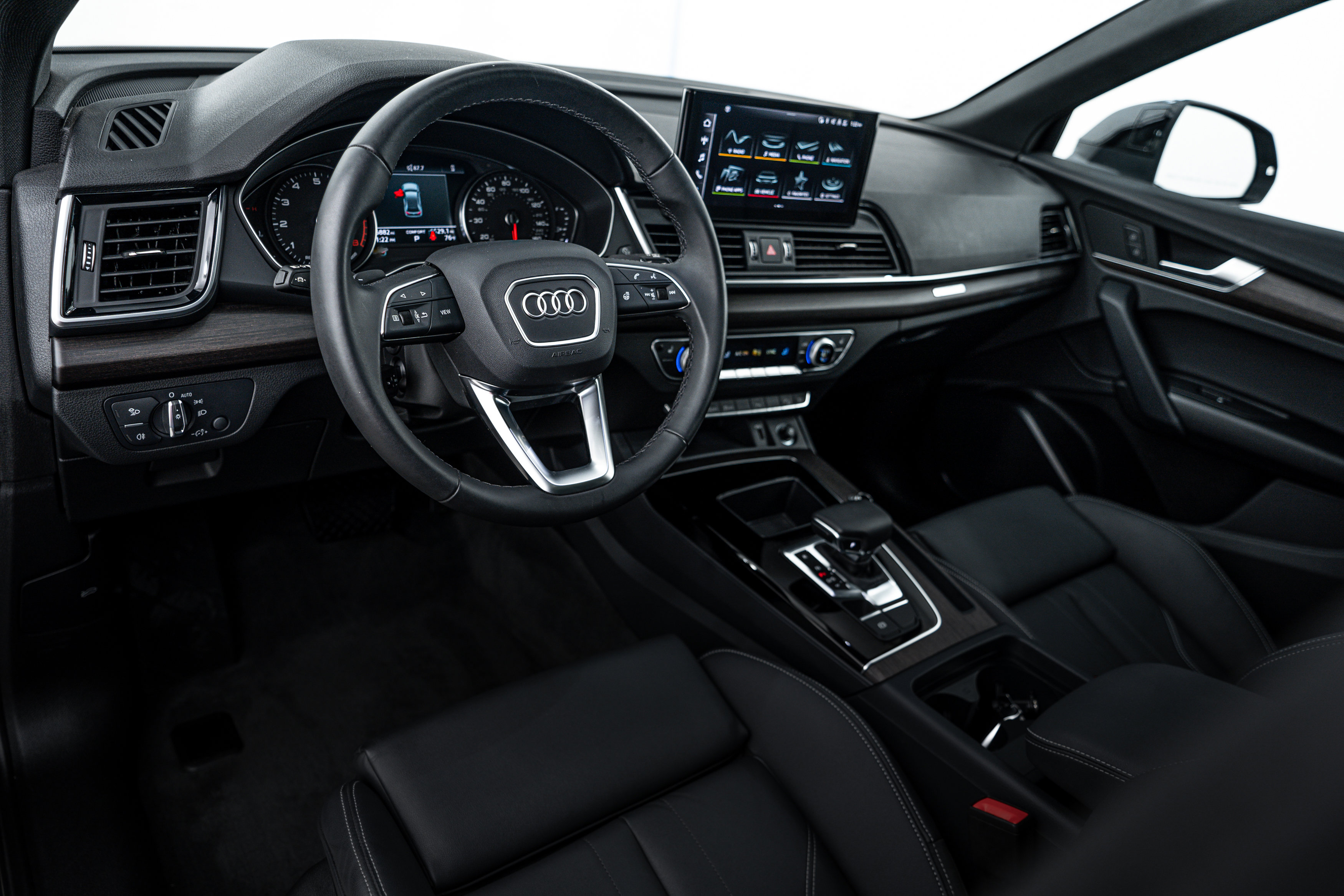 2025 Audi Q5 Sportback S line Premium photo 4