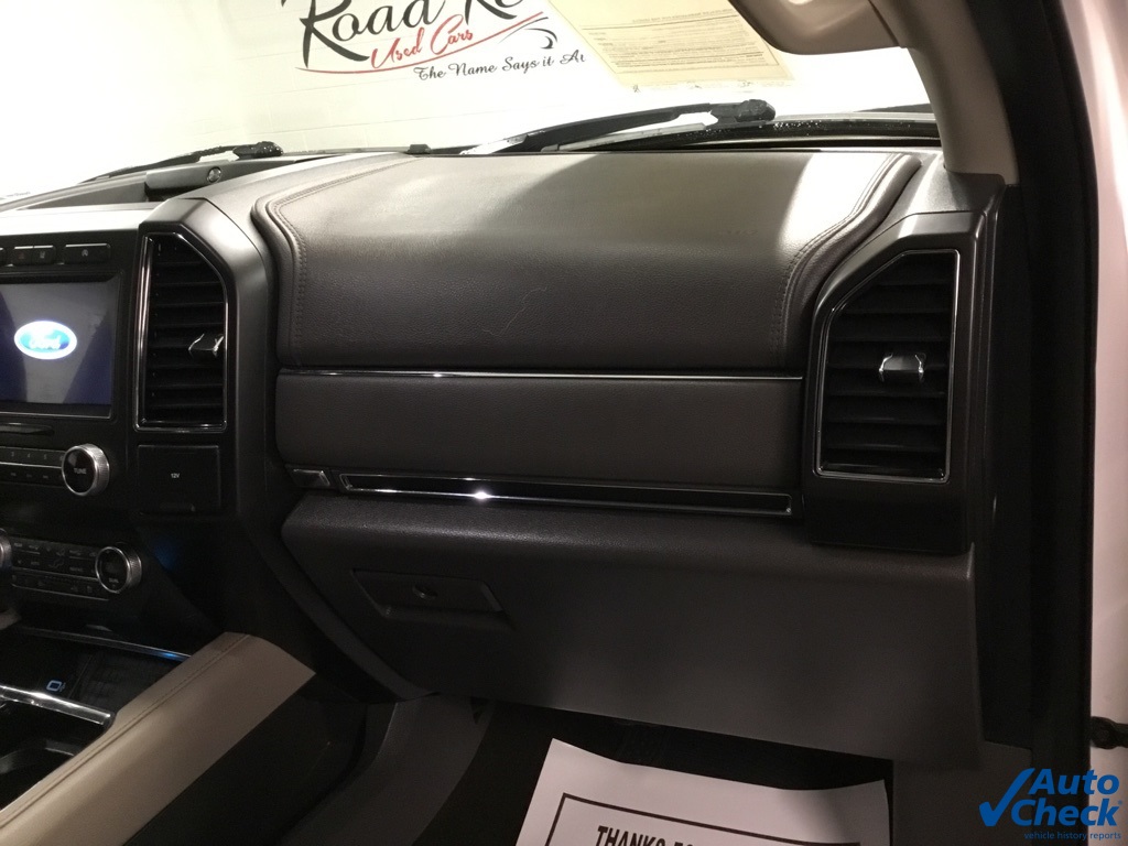 2019 Ford Expedition Limited photo 31